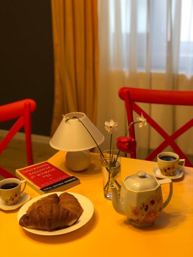 Borjomi Yellow Hotel 外观 照片